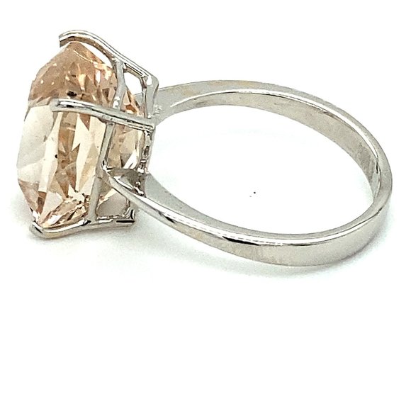 Imperial Topaz 11.17ct Solid 18K White Gold Ring - Picture 8 of 9
